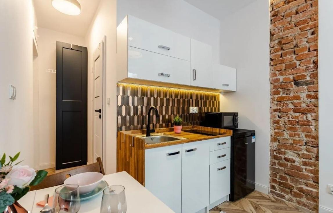Apartament W Centrum Leilighet Poznań Eksteriør bilde